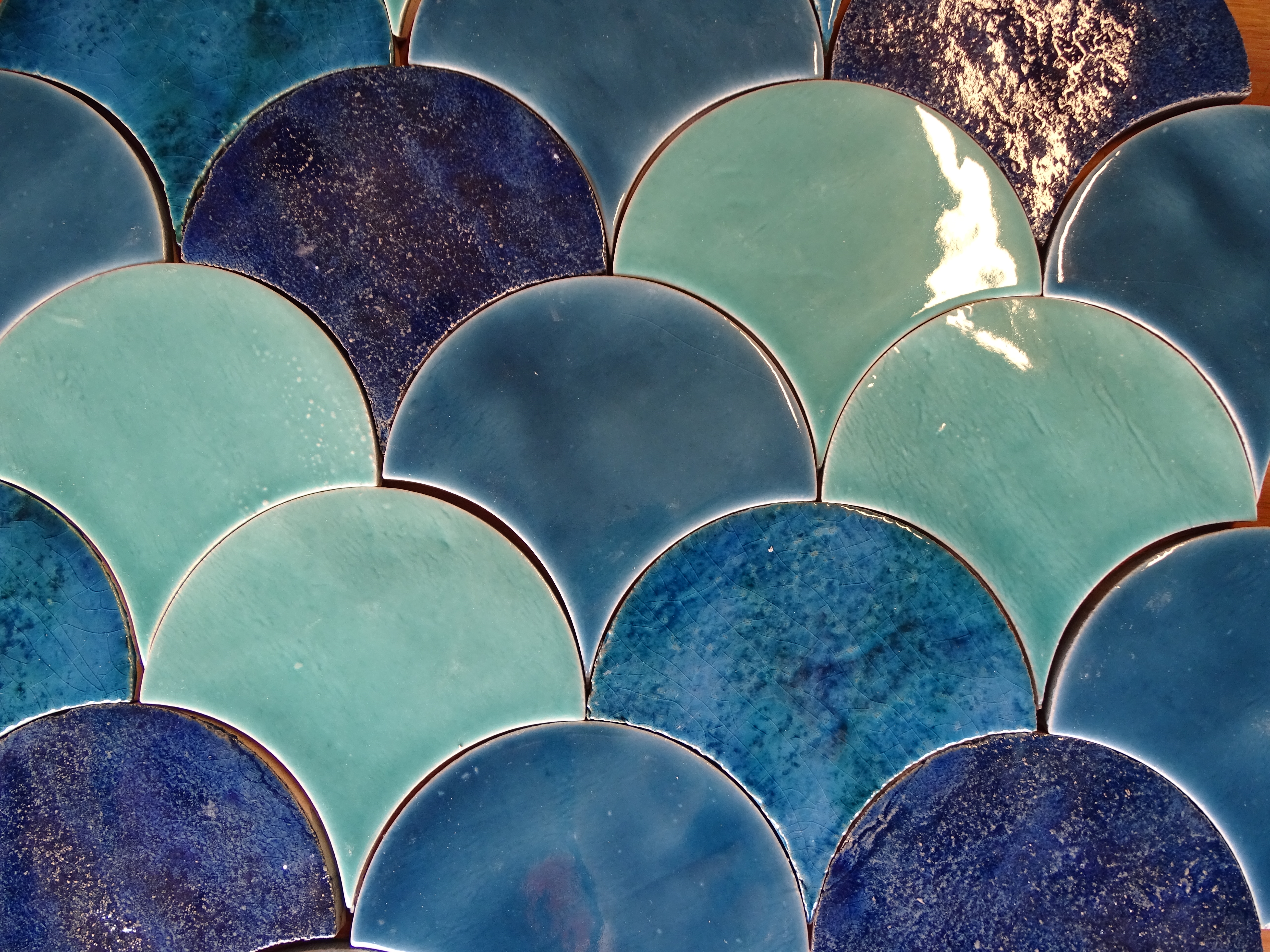 Handmade and handpainted fish scale ceramic tiles for use in dry and ...